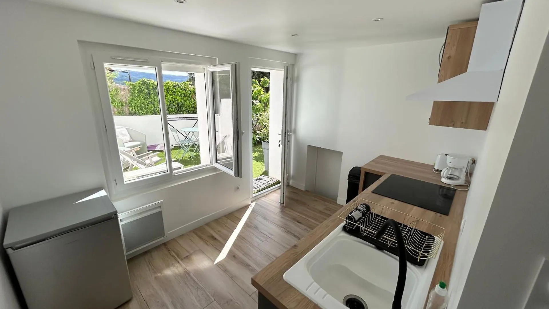 Appartement Studio Calme Aux Terrasses De Cassis Frankrijk